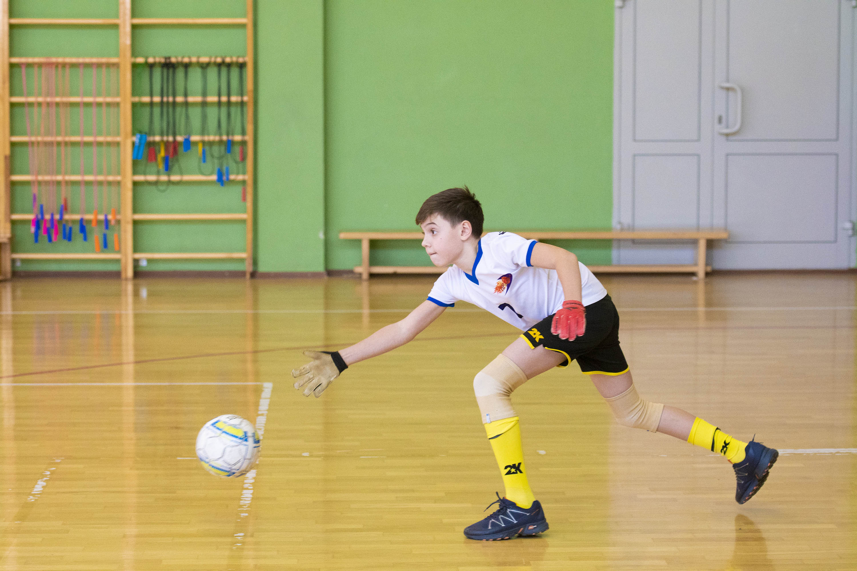 Свыше 42 тысяч юных кузбассовцев принимают участие в соревнованиях региональной спортивной школьной лиги 