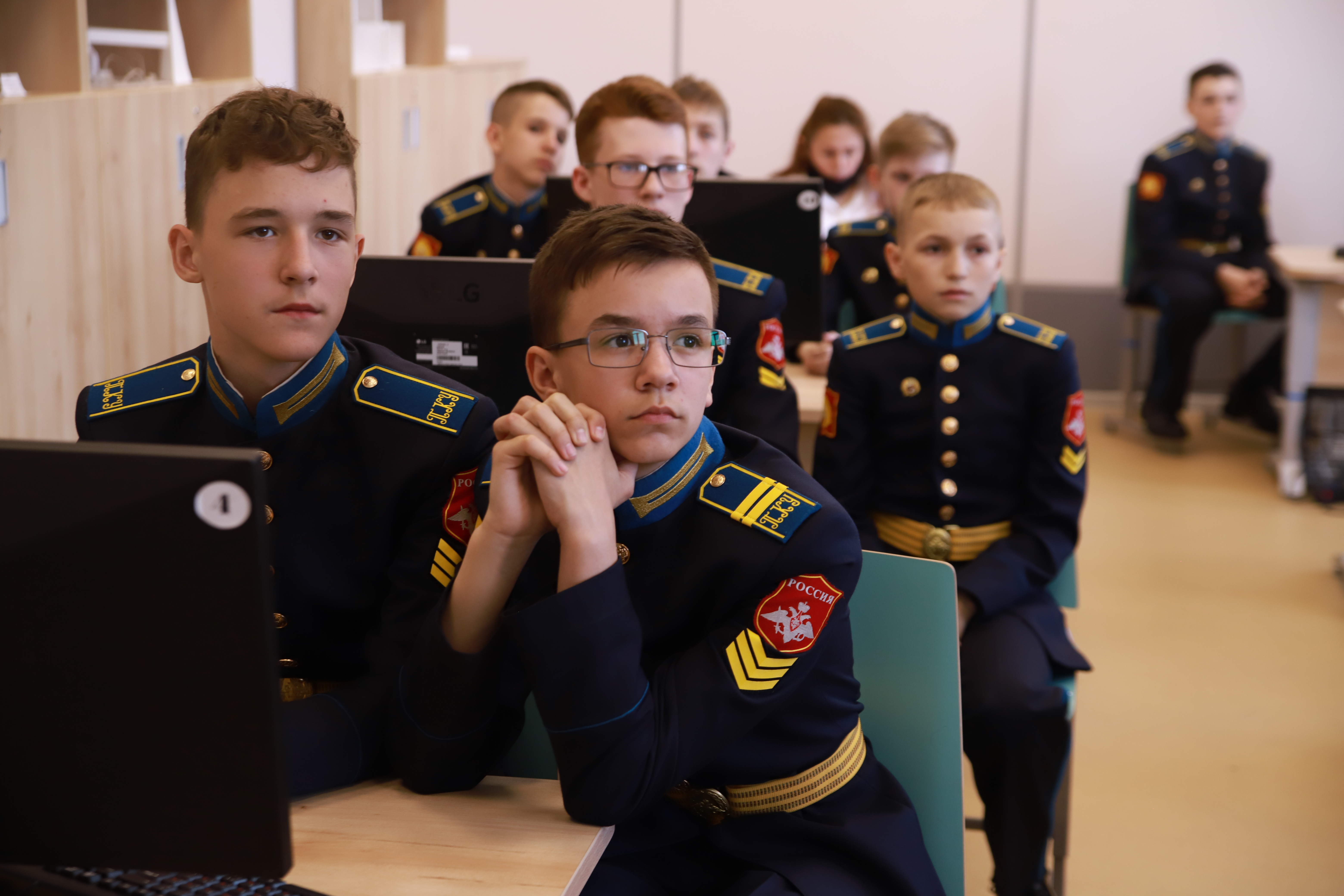 Центр «Сириус. Кузбасс» организовал профильную смену для воспитанников Президентского кадетского училища