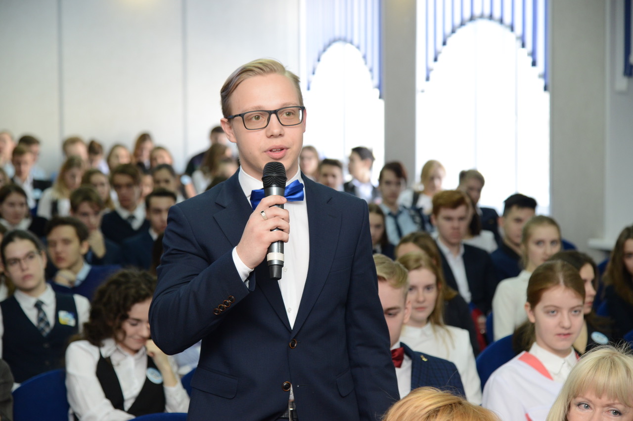 Рособрнадзор дал старт Всероссийской акции «100 баллов для победы» в Новосибирске