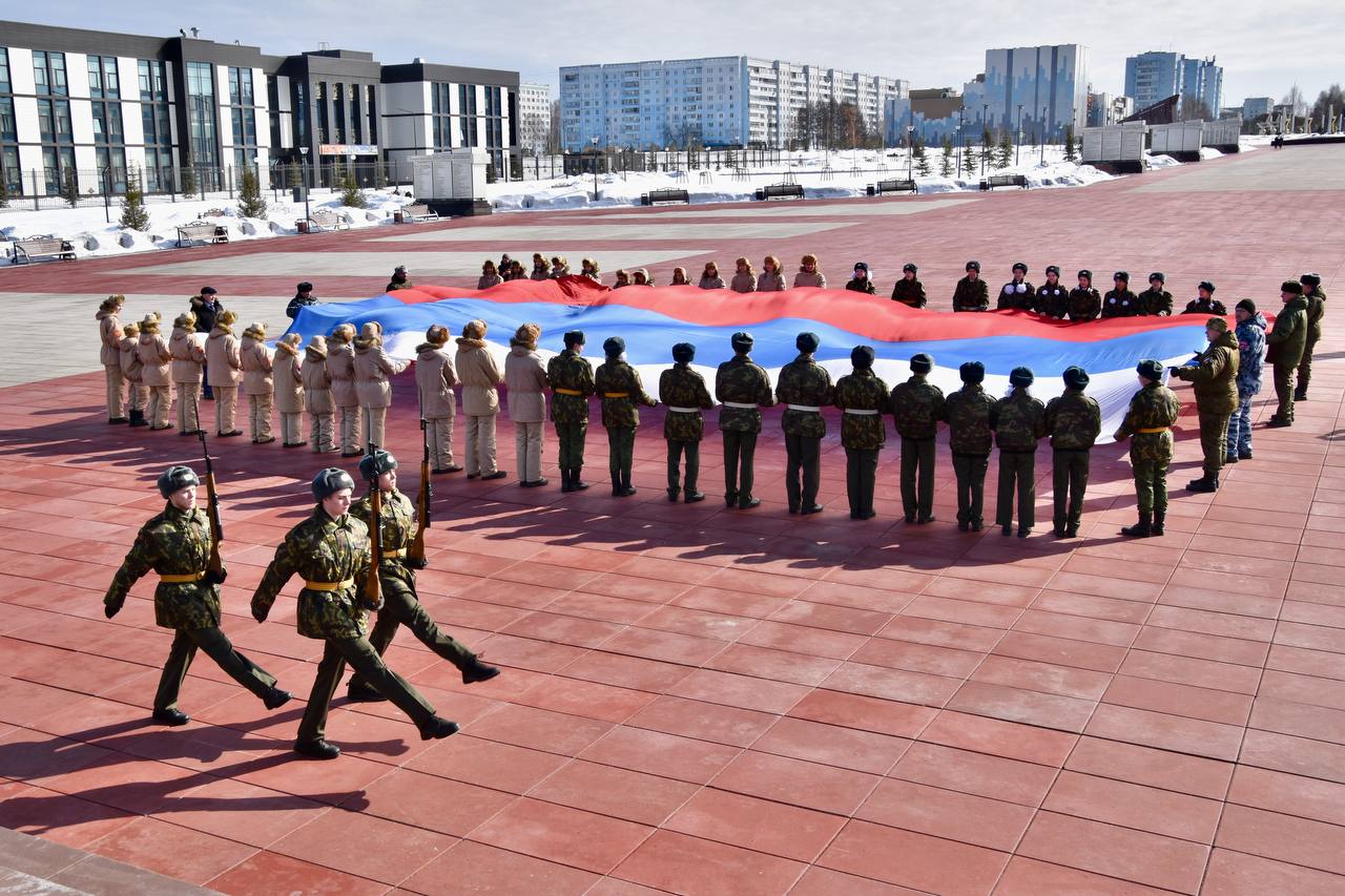 Во всех территориях Кузбасса прошли мероприятия в честь годовщины воссоединения Крыма, Севастополя и России