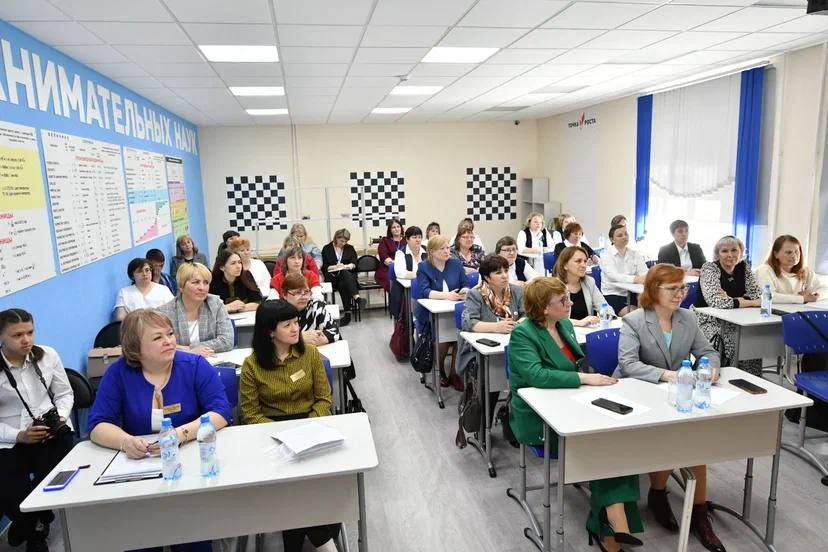 День Министерства образования КуZбасса прошел в Ижморском и Яйском муниципальных округах 