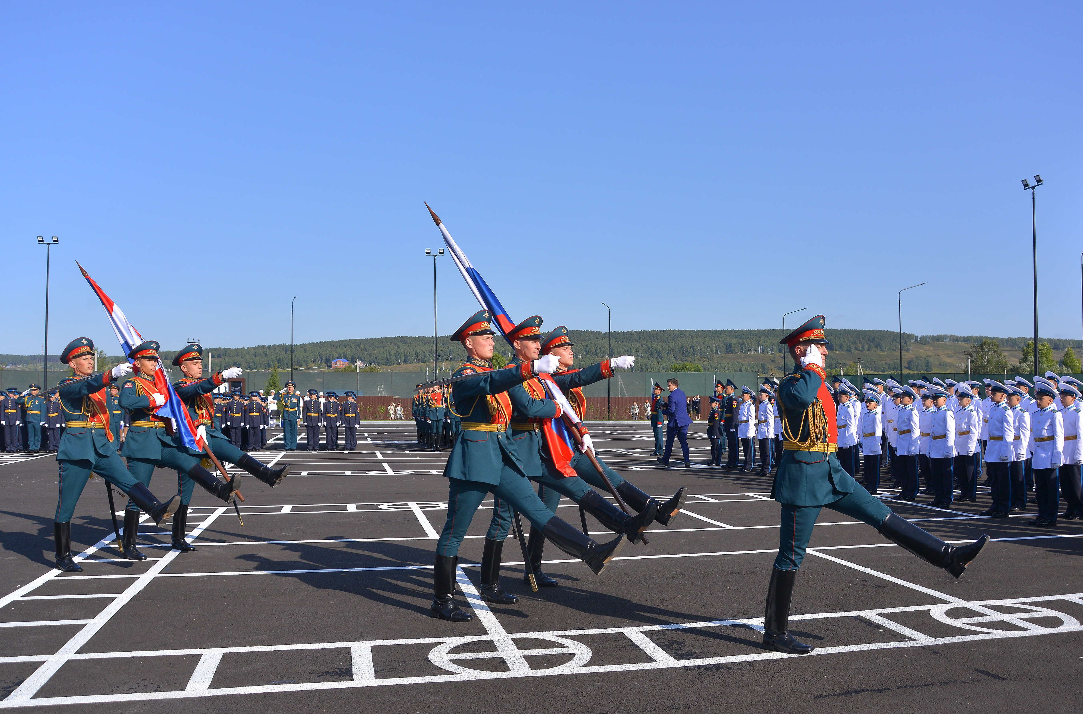 В Кемеровском президентском кадетском училище открыт набор пятиклассников на 2020-2021 учебный год 