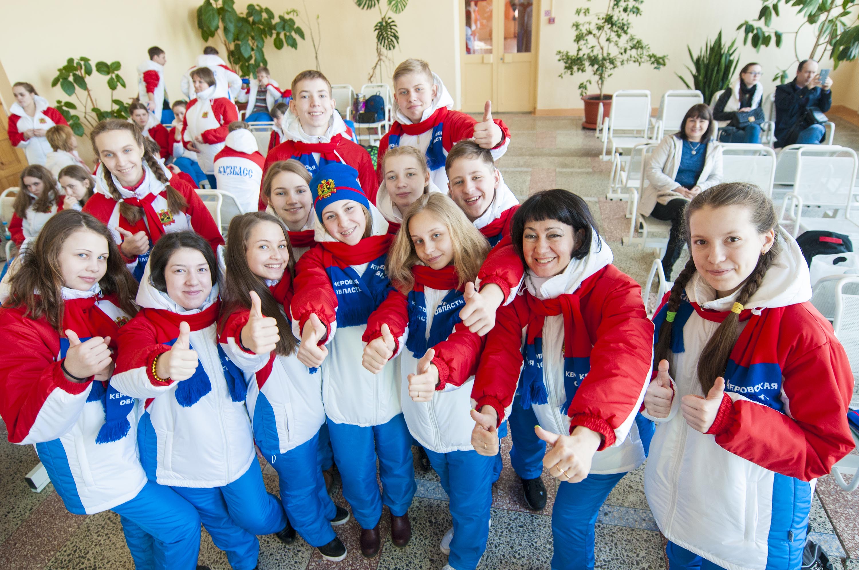 24 марта кузбасские школьники отправились в познавательную поездку по Владимирской области