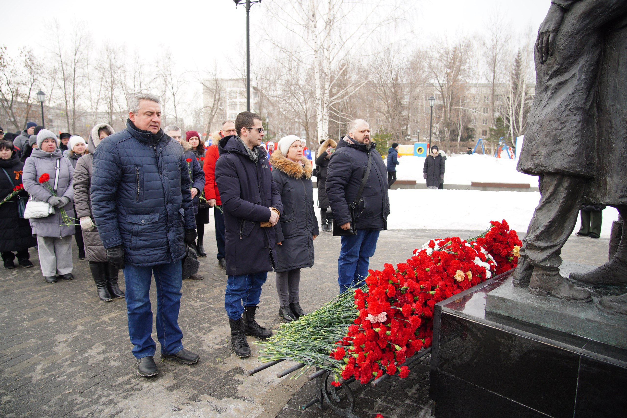 В КуZбассе проходят мероприятия, посвященные 80-летию освобождения Ленинграда от блокады