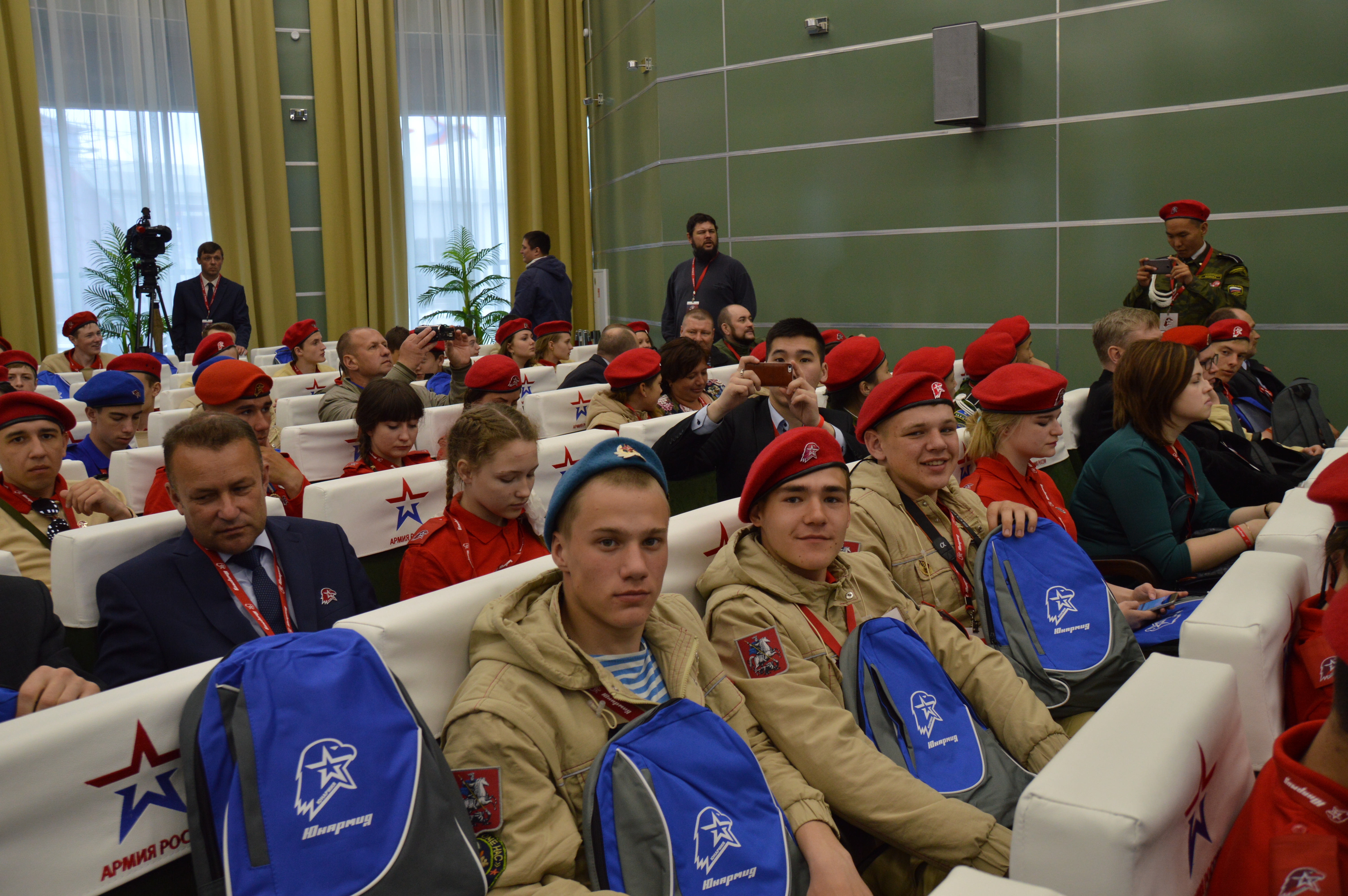 Кузбассовцы приняли участие во II Слете Всероссийского детско-юношеского военно-патриотического общественного движения «ЮНАРМИЯ»