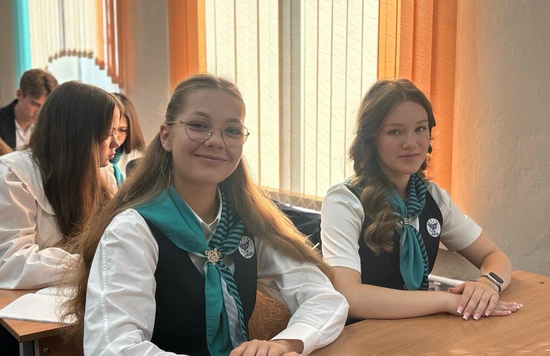 На «Разговорах о важном» кузбасские школьники и студенты узнали о российском инженере и промышленнике Николае Путилове