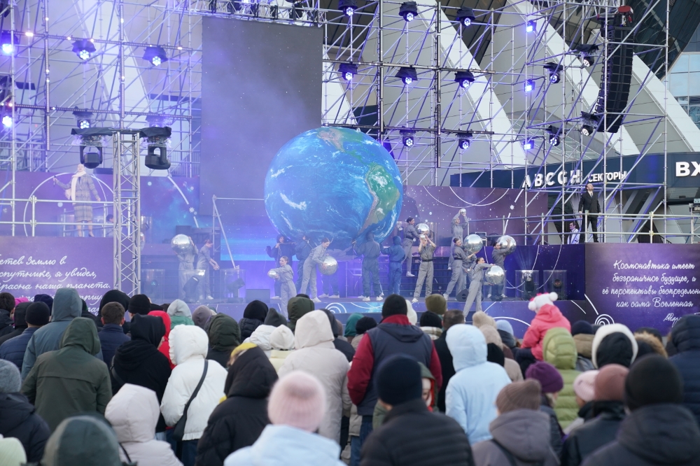 Школьники, студенты и педагоги Кузбасса приняли участие в юбилейном фестивале Юрия Гагарина