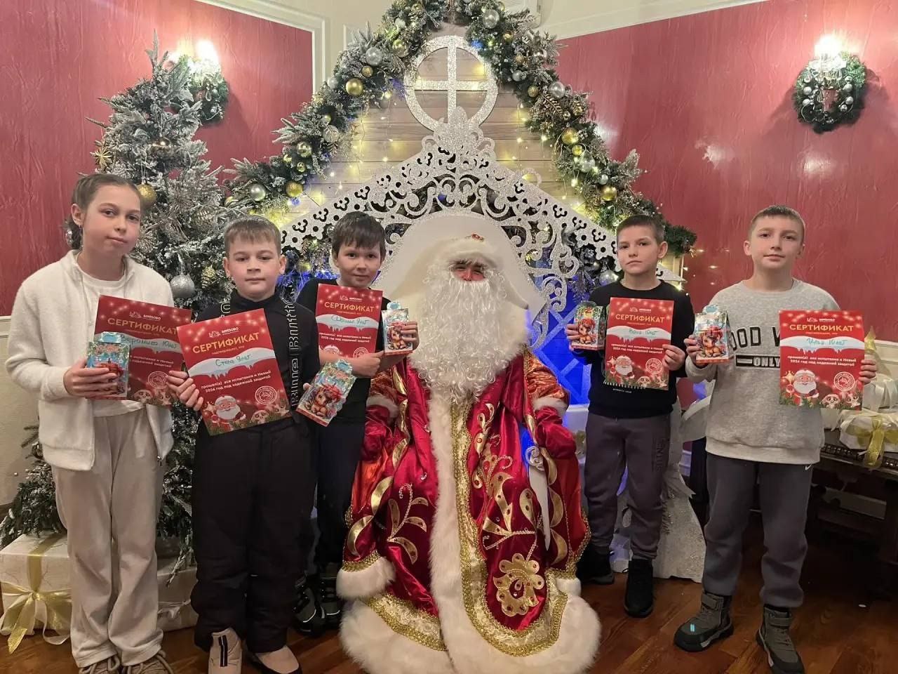   Активные каникулы для школьников Кузбасса: рождественские елки, викторины, экскурсии