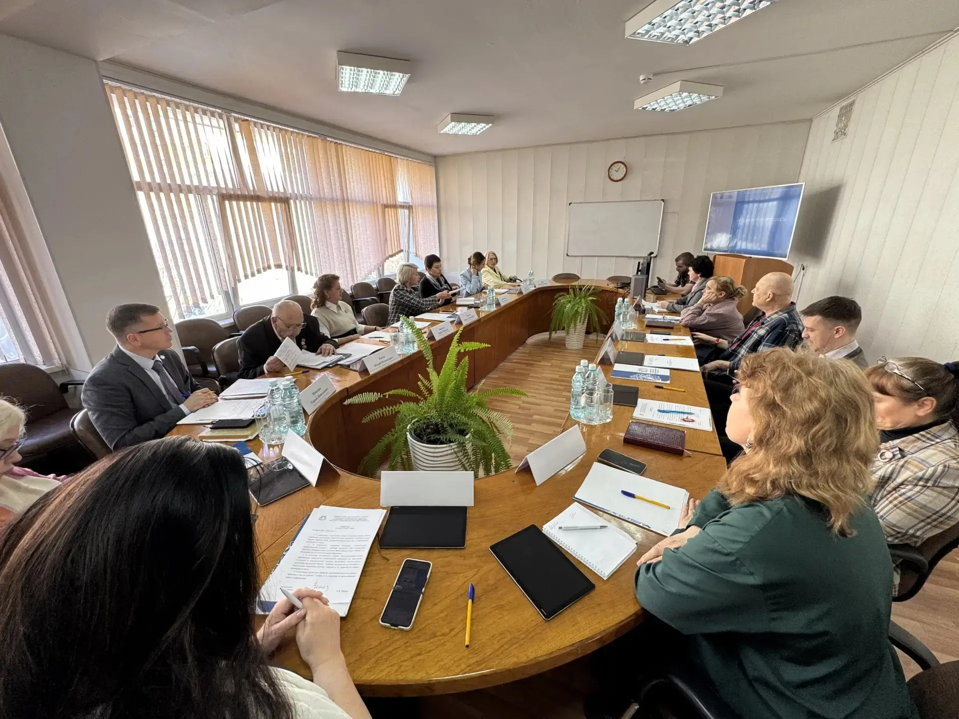 Вопросы модернизации образования обсудили на Учёном совете в ИРО Кузбасса