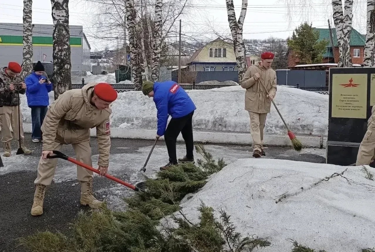 Около 80 тысяч жителей региона приняли участие в первом Всекузбасском субботнике