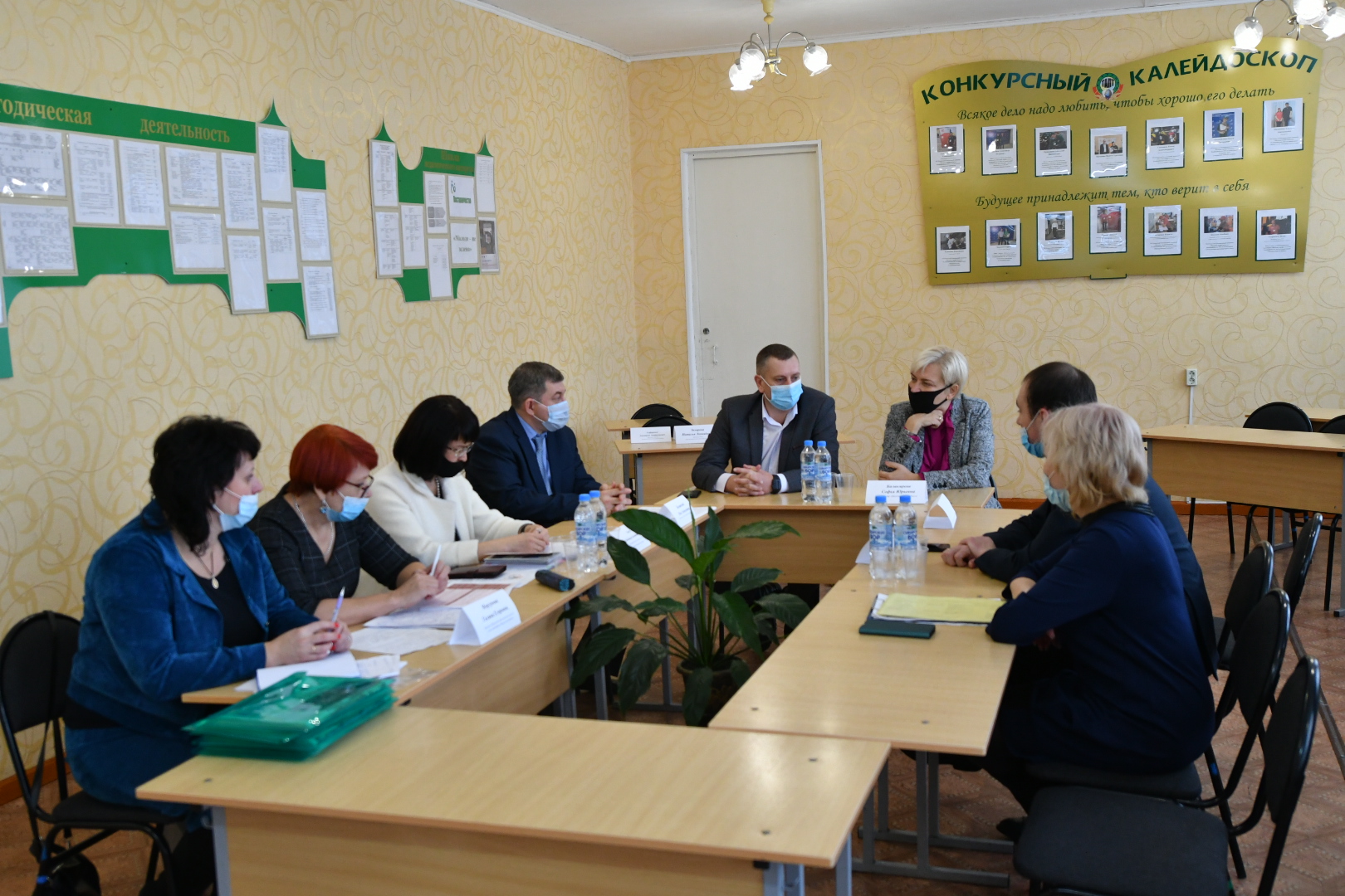 День министерства образования Кузбасса прошел в Тисульском и Тяжинском округах