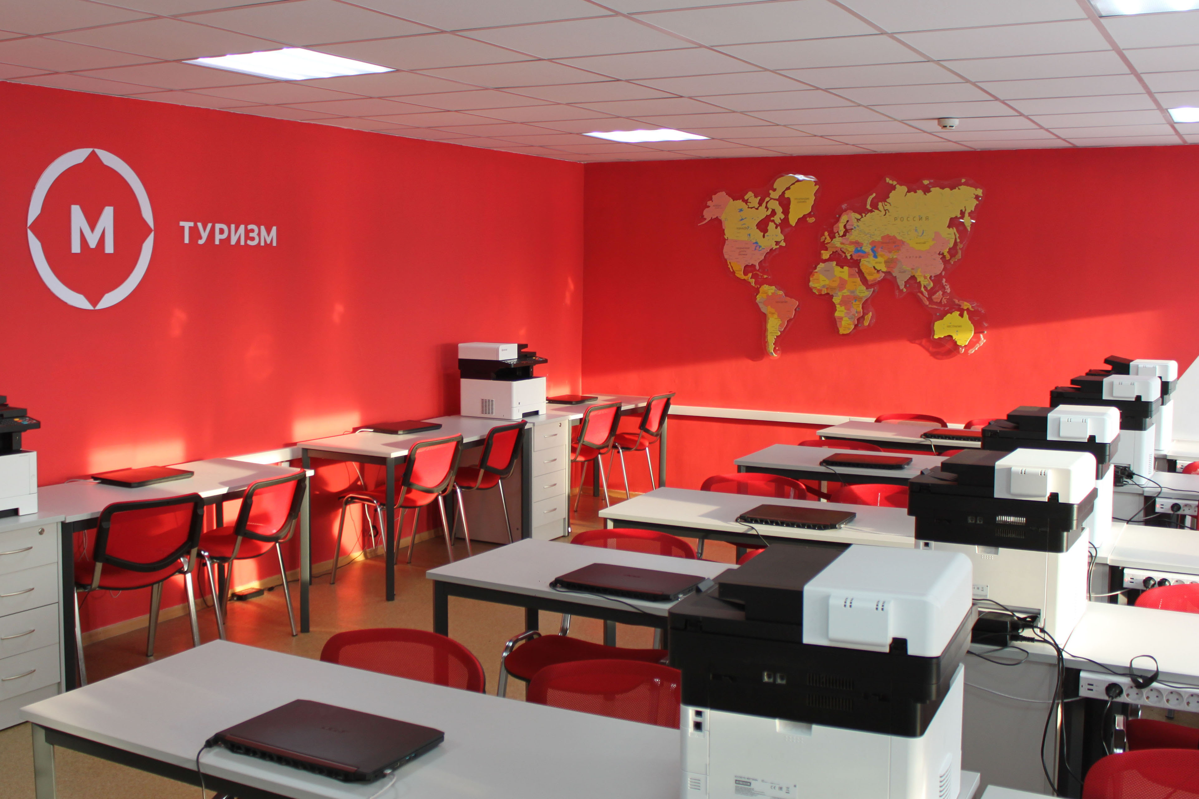 В техникумах и колледжах Новокузнецка открылись 20 новых мастерских по нацпроекту «Образование»