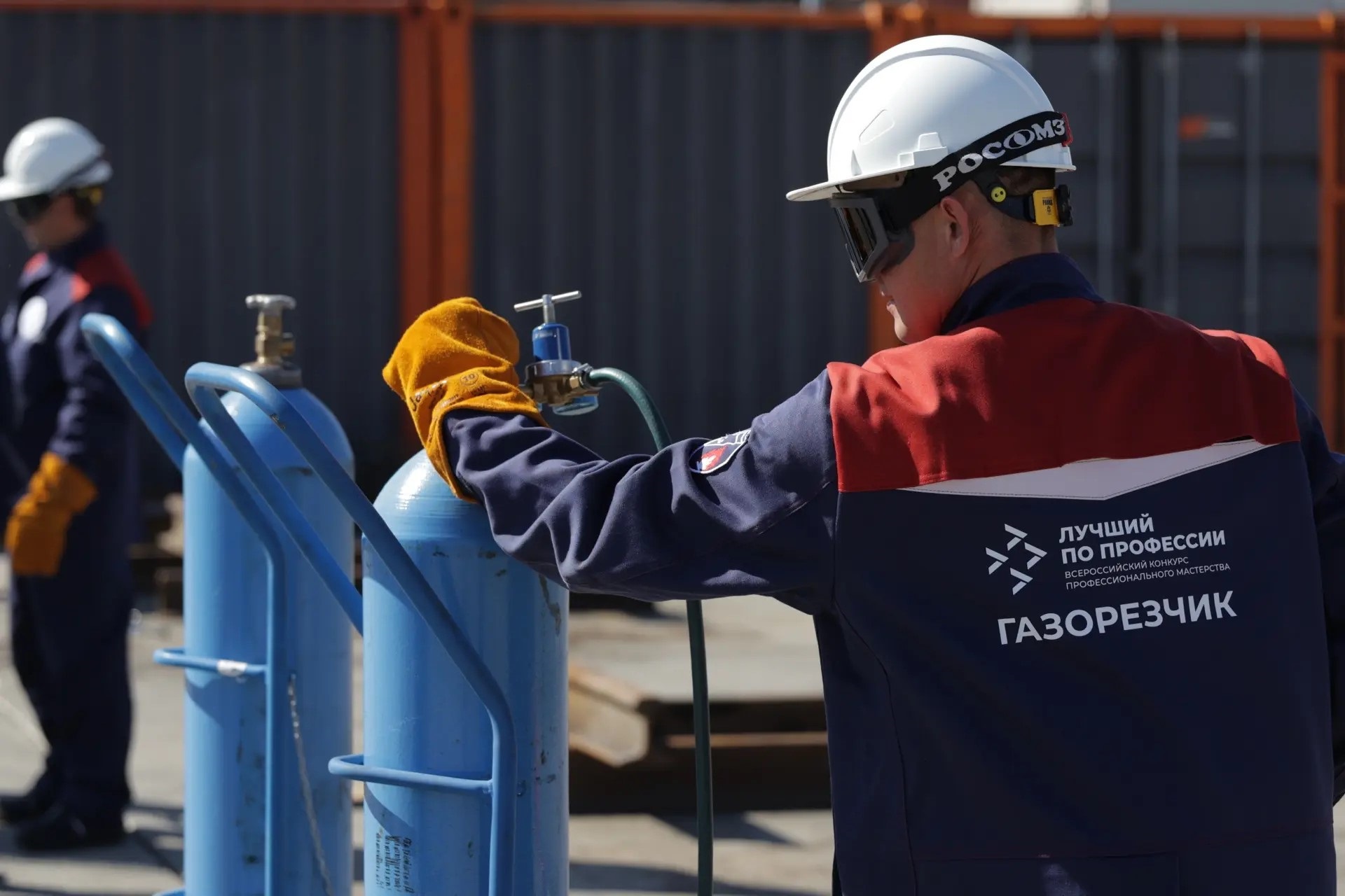 В Кузбассе выбирают лучшего газорезчика России