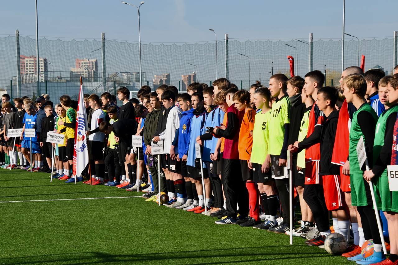 В КуZбассе прошел второй областной турнир по мини-футболу среди патриотических объединений