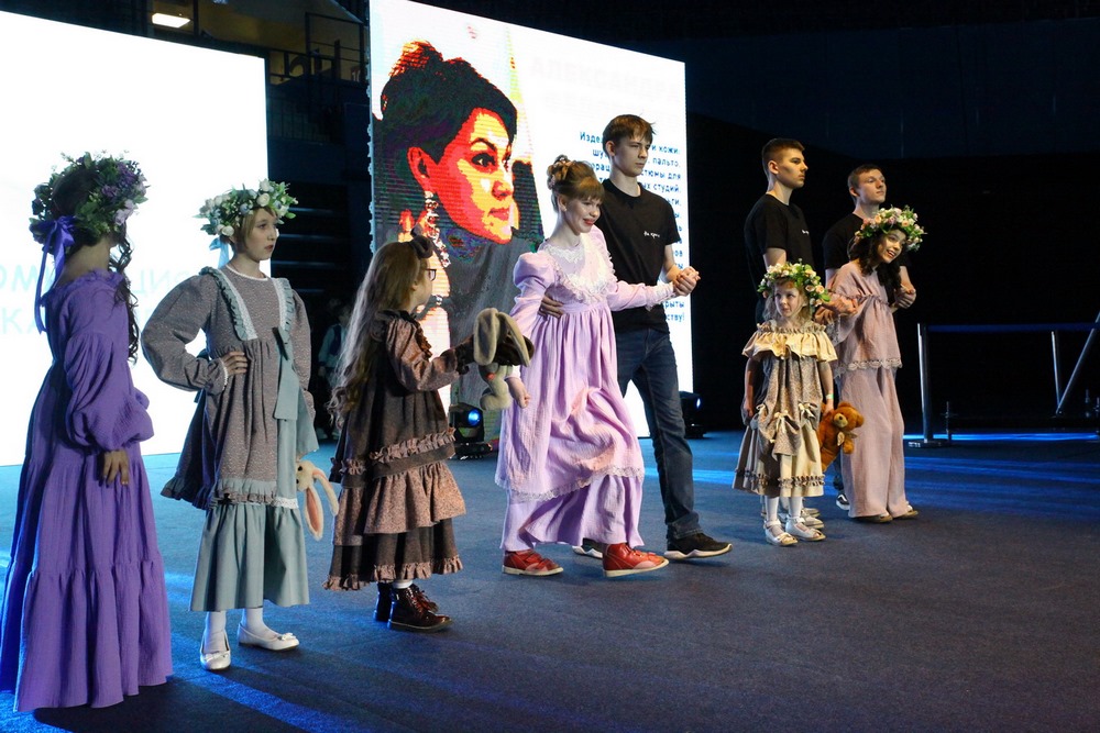 В КуZбассе прошел II открытый Межрегиональный конкурс адаптивной одежды «На крыльях»