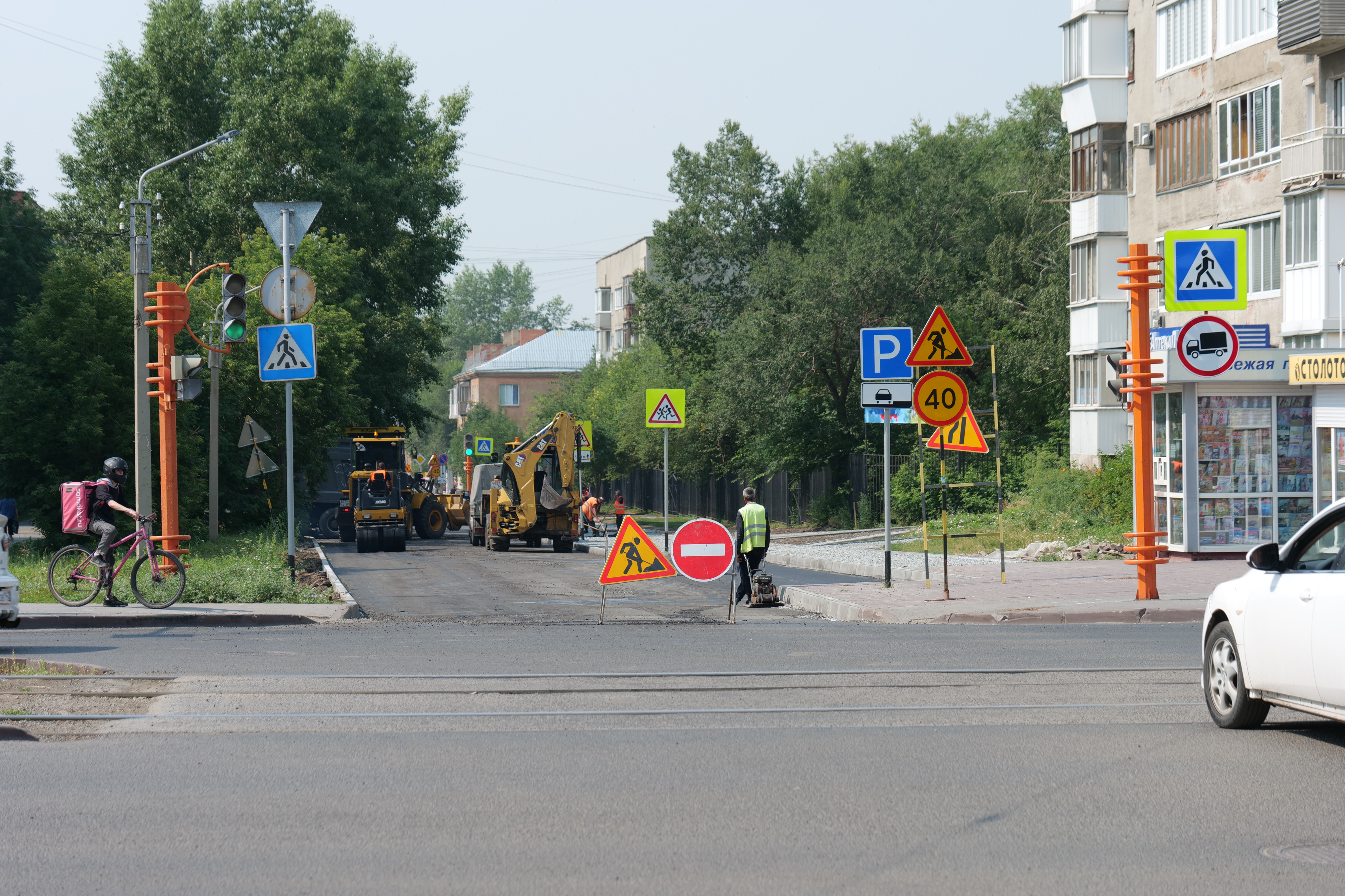 В Кузбассе завершают ремонт дорог к образовательным учреждениям
