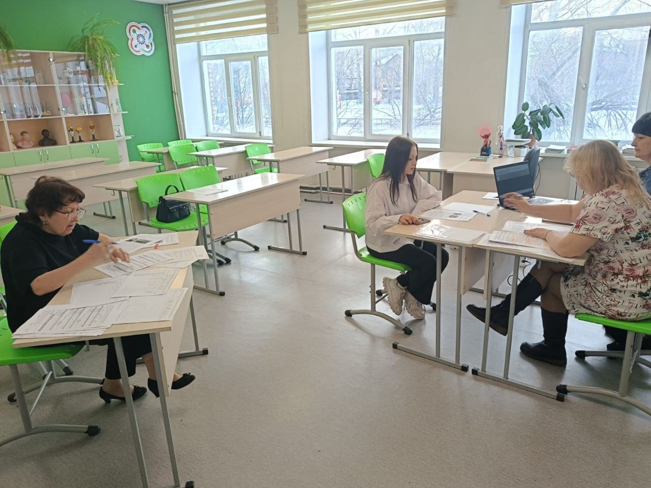 Девятиклассники 589 школ Кузбасса участвуют в итоговом собеседовании по русскому языку