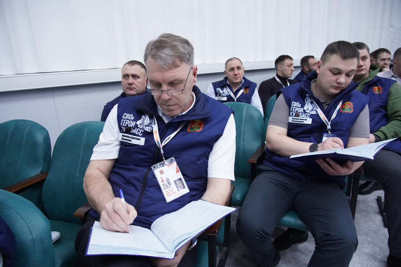 Участники программы «СВОи Герои. КуZбасс» сегодня изучают основы работы агропромышленного комплекса региона