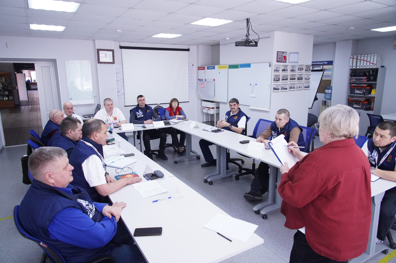 Участники программы «СВОи Герои. КуZбасс» изучают основы проектного планирования